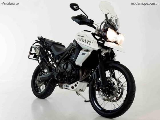 TRIUMPH TIGER 800 XCX 